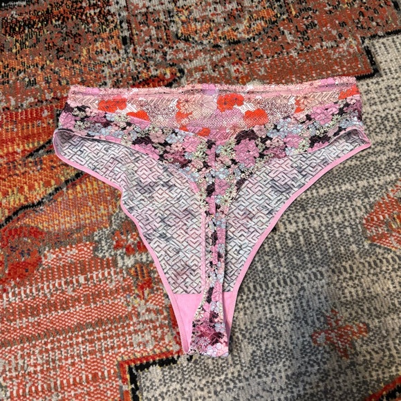 Savage X Fenty pairs of underwear in size XL NWOT - Picture 4 of 9